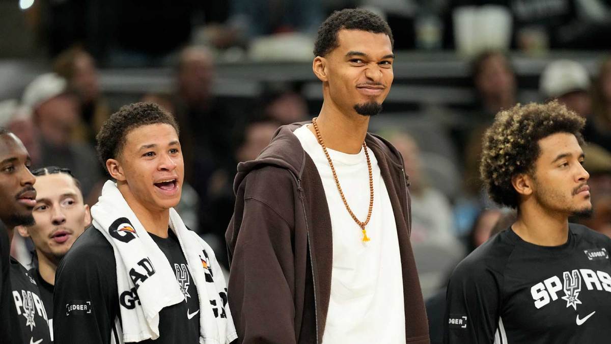 爱游戏-搞笑，文班亚马的马刺队友宣布，他的目标是成为世界第二防守球员