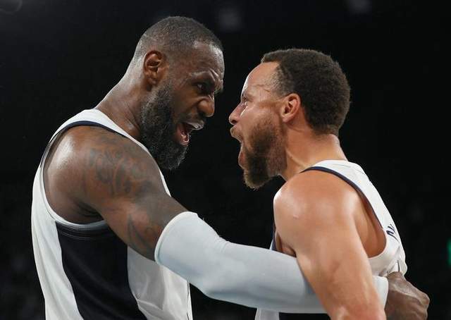 爱游戏官方网站-1229胜封神！詹姆斯把赢球纪录刻上自己名字